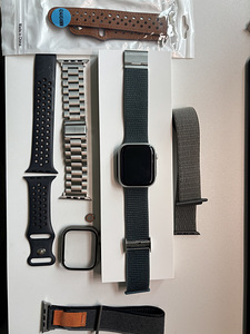 Apple watch 9 45mm (2 foto / 2)