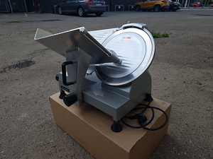 Слайсер HURAKAN HKN-HM300 (1 фото из 3)