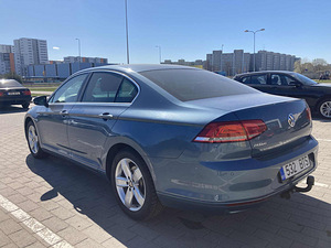 2017 Volkswagen Passat 1.4 ATM (9 foto / 10)