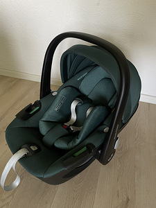 Maxi Cosi Pebble 360 turvahäll (4 foto / 6)