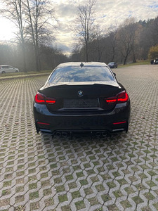 BMW M4 Competition CS Look (3 foto / 6)