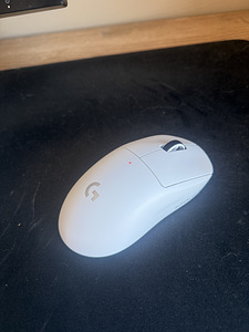 Logitech G Pro superlight 2 valge (1 foto / 2)