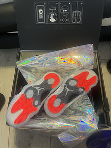 Air Jordan Adapt 1.0 (7 foto / 8)