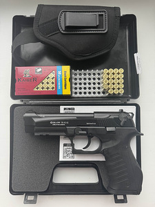 Stardipüstol BLOW TR9202 + 9mm P.A.K. + Kabuur (1 foto / 3)