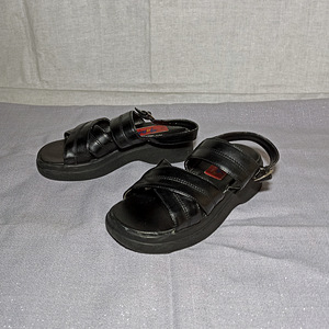 Matcha vintage women's sandals (2 foto / 6)