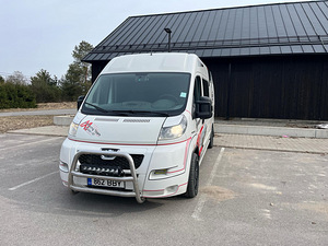 Peugeot Boxer 3.0 116kW (2 foto / 8)