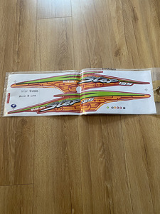 Kleebised Suzuki mootorrattale (1 foto / 1)
