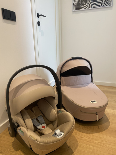 Cybex Priam Lux vankrikorv V4 cozy beige + turvahäll cloud T