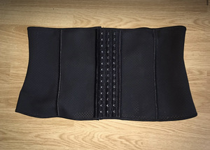 Korset suurus XXXL (1 foto / 2)
