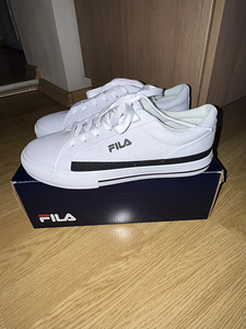 Uued Fila tennised suurus 40 (3 foto / 4)