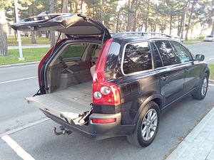 Volvo XC90 diisel, automaat, 7 kohta (3 foto / 12)