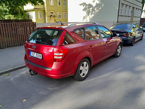 Kia Ceed дизель (4 фото из 10)