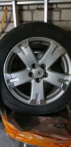 Колёса (шины с дисками) на Rav4 (1 фото из 2)