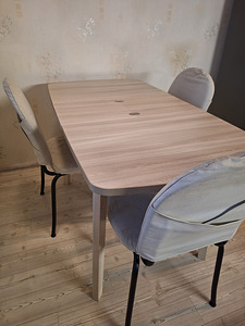 Laiendatav laud + 4 tooli (1 foto / 9)