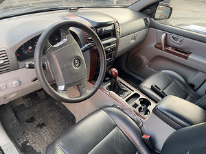Kia Sorento (8 фото из 15)