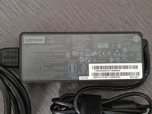 Lenovo 90W laadija / adapter (slim tip) (2 foto / 4)