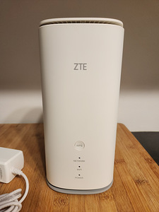 Telia 5G ruuter ZTE MC888A Ultra (2 foto / 4)