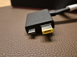 Lenovo ThinkPad Thunderbolt 3 dock / dokk (4 foto / 6)