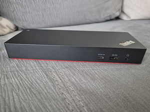 Lenovo ThinkPad Thunderbolt 4 dock/ dokk +90W Lenovo laadija (4 foto / 8)