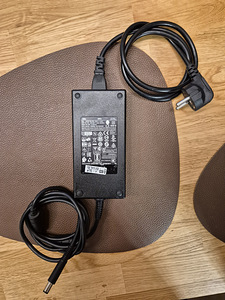 Dell laadija / adapter 180W (19.5V 9.23A 7.4mm) (1 foto / 3)