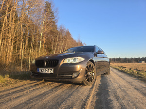 BMW 520D (2 фото из 9)