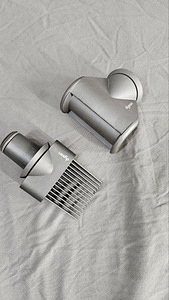 Dyson Supersonic, 1600 W, vask - Föön + lisa tarvikut (5 foto / 8)
