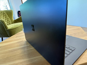 Microsoft Surface Laptop 5 15'' - i7, 16GB, 256SSD (5 foto / 5)