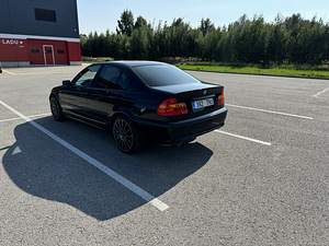 BMW 316 1.8 bens manu (3 foto / 11)