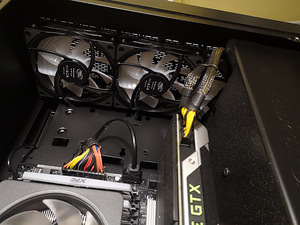 RGB Rocket mATX lauaarvuti, R5, GTX980, 16GB RAM, 512GB NVME (5 foto / 10)