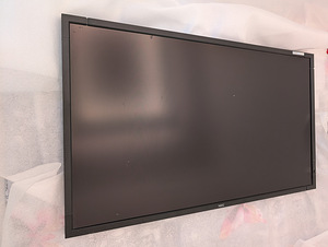 NEC MultiSync X401S – professionaalne 40″ ekraan + kinnitus (6 foto / 9)