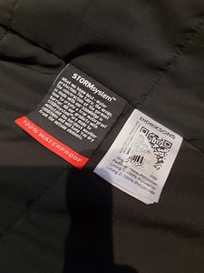 Didriksons talveparka LEYA uus hind (4 foto / 4)