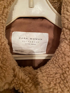 Шубка Zara. (2 фото из 2)