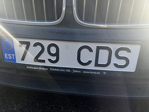 BMW 520d G30 2.0 140 kw 2018. a (14 foto / 15)