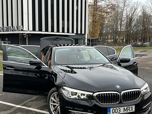 BMW 520d G30 2.0 140 kw 2018. a (15 foto / 15)