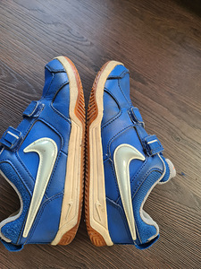 Nike nahast tossud s.32 (3 foto / 4)