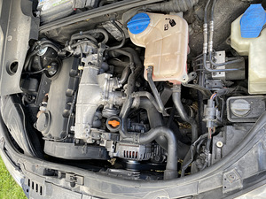 Müüa või vahetada Audi A4 B7 2006 (11 foto / 11)