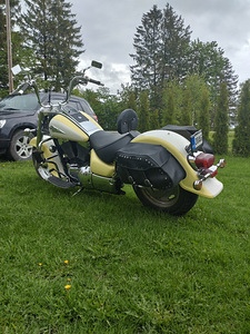 Suzuki VL 1500. (2 foto / 5)