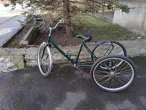 Kolmerattaline jalgratas täiskasvanutele (1 foto / 5)
