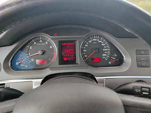 Audi A6 3.1 188kW (8 foto / 10)