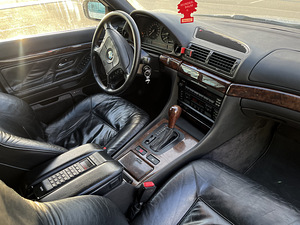 M/V BMW E38 730i V8 (5 foto / 8)