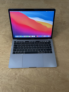 Macbook Pro 13 2018 Retina (1 foto / 4)