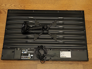 Samsung 32 LCD teler (3 foto / 5)