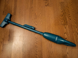 Пылесос Makita CL100D без аккумулятора (1 фото из 4)