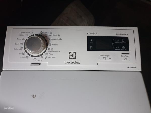 Стиральная машина Electrolux EWT1266OD, требуется ремонт (фото #1)