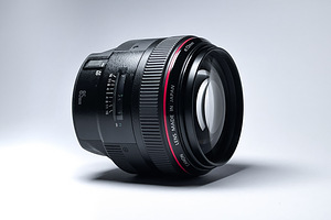 Canon EF 85mm f/1.2 II USM (8 foto / 10)