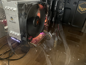 Mängu/Töö Arvuti R7 2700x X570 32GB RAM RTX 3060 512GB SSD (2 foto / 3)