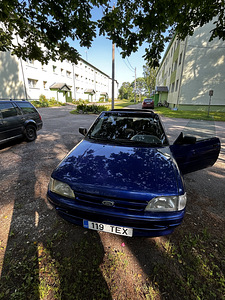Ford Escort Cabrio 1991 г. (1 фото из 7)