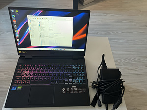 Acer gaming i7-12700H, RTX3060 , 16 GB RAM, 1000GB SSD (1 foto / 3)