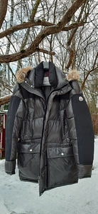 Moncler пуховик (1 фото из 4)