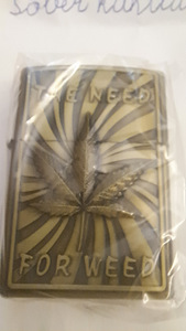 Zippo (4 фото из 9)